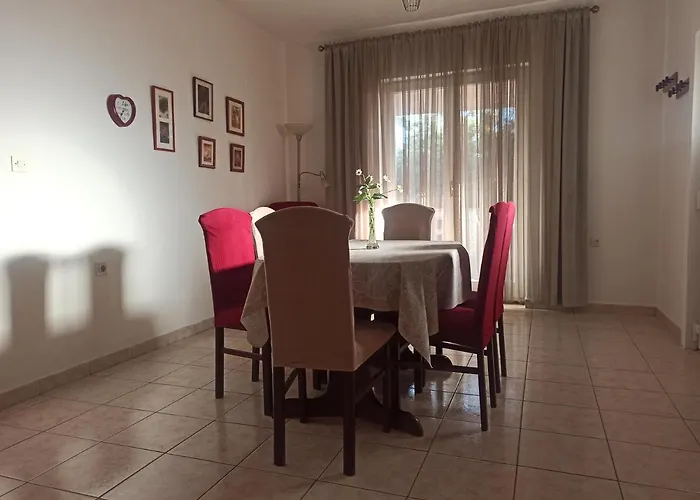 Boris Apartment Kožino